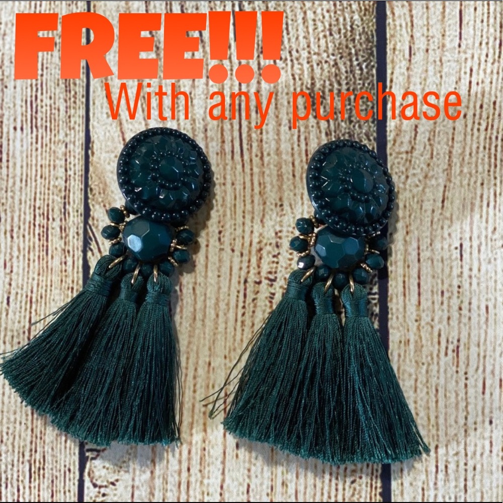 Free with any bundle 🥰